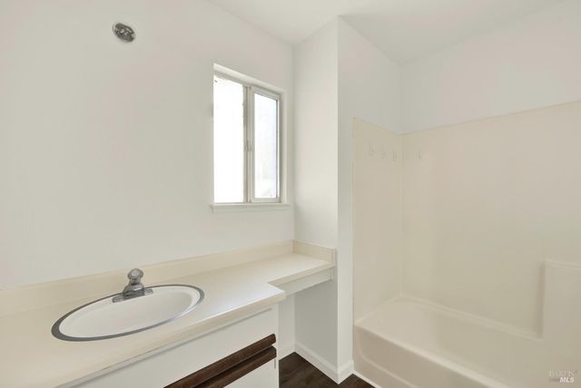 910 Hidden Cove Way, Suisun City, CA 94585