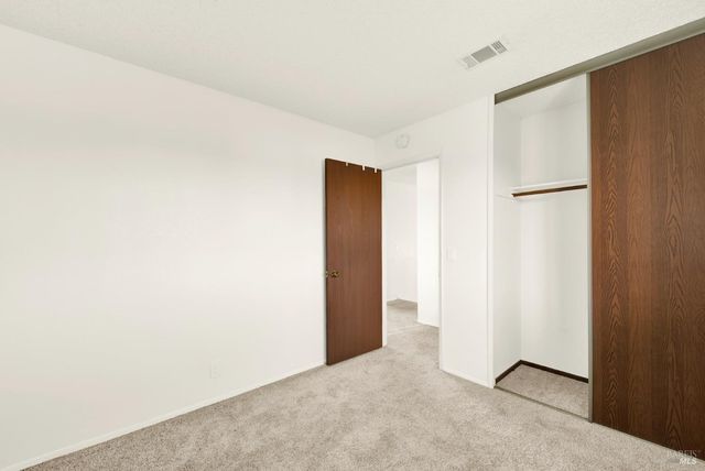 910 Hidden Cove Way, Suisun City, CA 94585