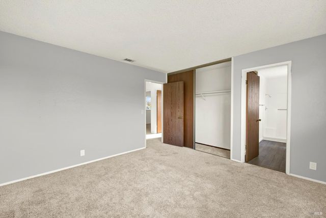 910 Hidden Cove Way, Suisun City, CA 94585