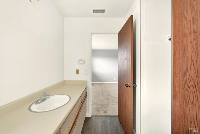 910 Hidden Cove Way, Suisun City, CA 94585