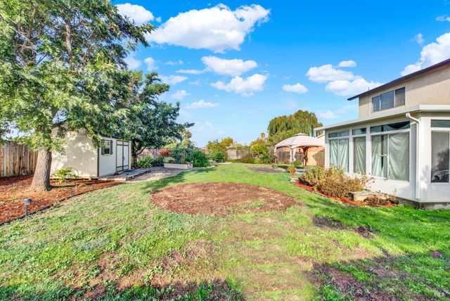 910 Hidden Cove Way, Suisun City, CA 94585