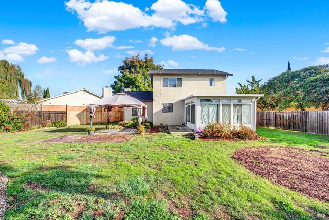 910 Hidden Cove Way, Suisun City, CA 94585