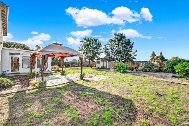 910 Hidden Cove Way, Suisun City, CA 94585