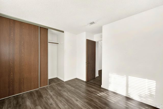 910 Hidden Cove Way, Suisun City, CA 94585