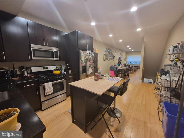 2544 MONTROSE ST, Philadelphia, PA 19146
