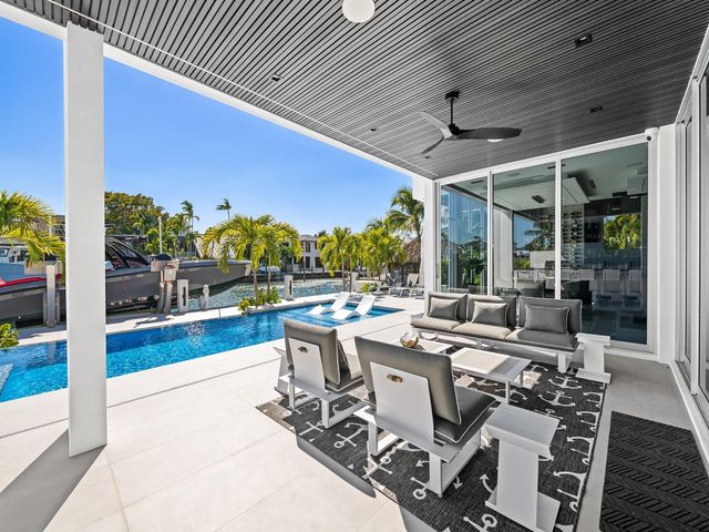 1528 SE 11th Street, Fort Lauderdale, FL 33316