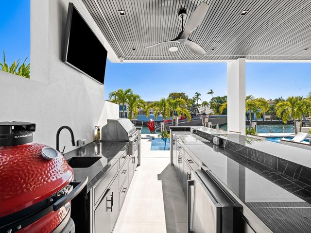 1528 SE 11th Street, Fort Lauderdale, FL 33316