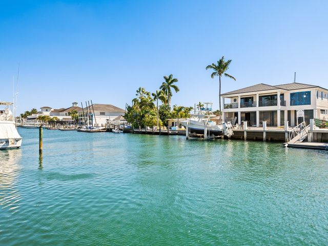 1528 SE 11th Street, Fort Lauderdale, FL 33316