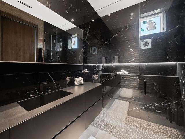 1528 SE 11th Street, Fort Lauderdale, FL 33316