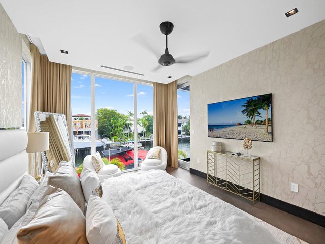 1528 SE 11th Street, Fort Lauderdale, FL 33316