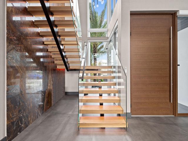 1528 SE 11th Street, Fort Lauderdale, FL 33316