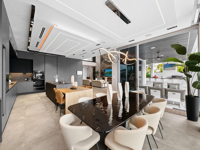 1528 SE 11th Street, Fort Lauderdale, FL 33316