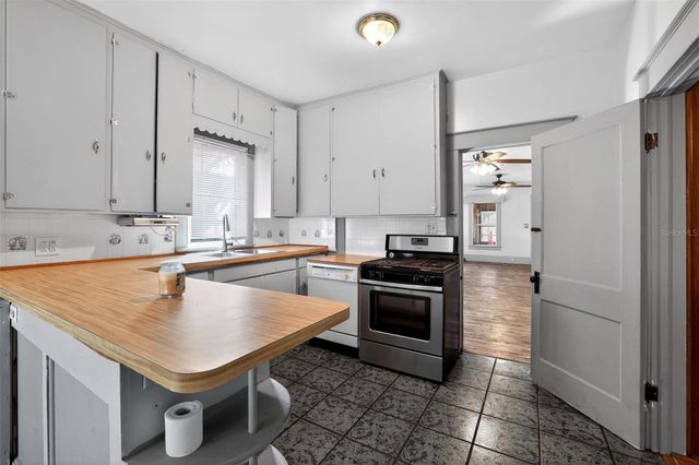 118 W DREW STREET, Plant City, FL 33563