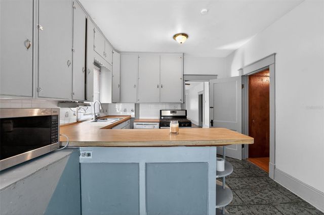 118 W DREW STREET, Plant City, FL 33563