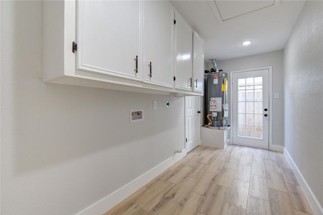 9719 Lawngate Drive, Houston, TX 77080