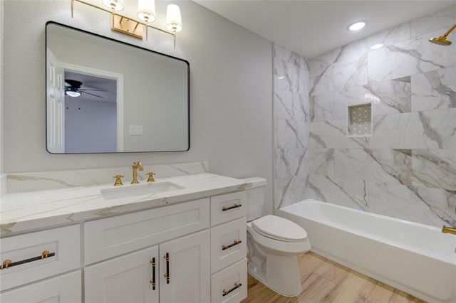 9719 Lawngate Drive, Houston, TX 77080