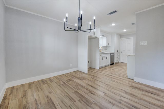 9719 Lawngate Drive, Houston, TX 77080