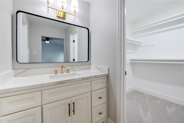 9719 Lawngate Drive, Houston, TX 77080