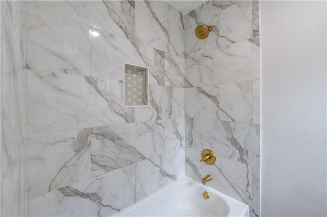 9719 Lawngate Drive, Houston, TX 77080