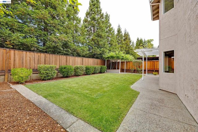 3825 Sheffield Cir, Danville, CA 94506