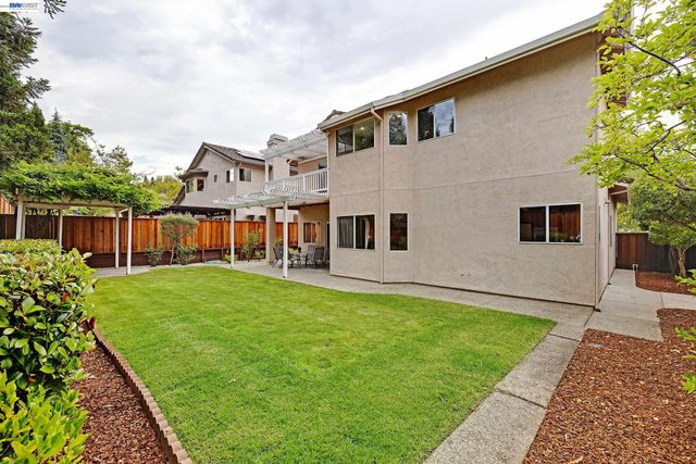 3825 Sheffield Cir, Danville, CA 94506