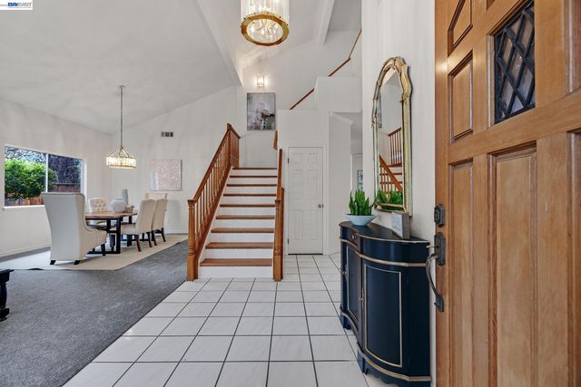 3825 Sheffield Cir, Danville, CA 94506