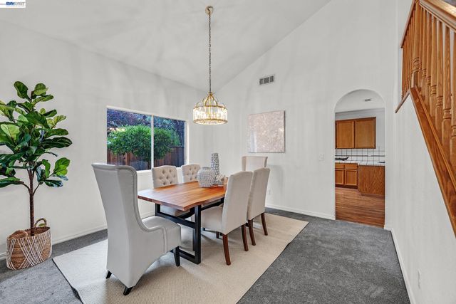 3825 Sheffield Cir, Danville, CA 94506