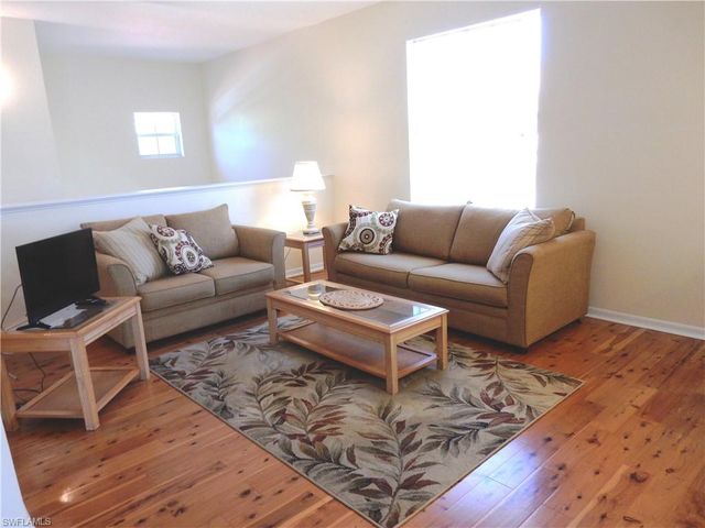 13831 Eagle Ridge Lakes DR 201, Fort Myers, FL 33912