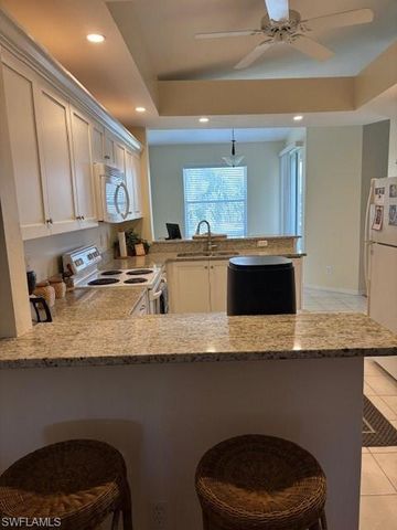 13831 Eagle Ridge Lakes DR 201, Fort Myers, FL 33912