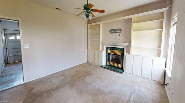 707 Indian Cedar DR, Chesapeake, VA 23320