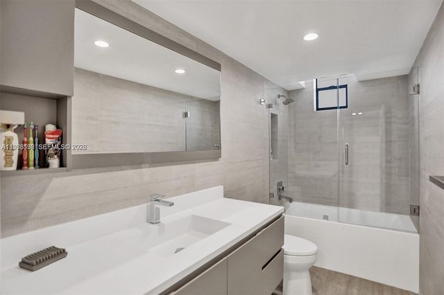 2500 Parkview Dr 1912, Hallandale Beach, FL 33009