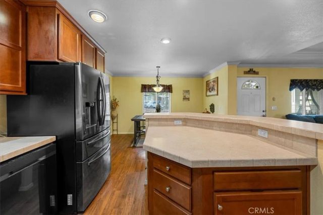 391 Montclair 99, Big Bear City, CA 92314
