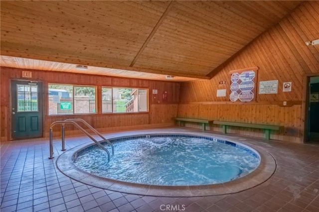 391 Montclair 99, Big Bear City, CA 92314