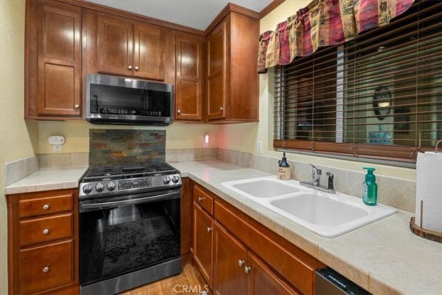 391 Montclair 99, Big Bear City, CA 92314