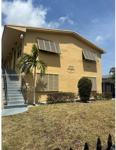 1931 NE 168th St 3, North Miami Beach, FL 33162