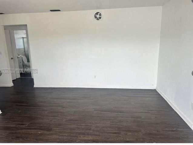 1931 NE 168th St 3, North Miami Beach, FL 33162