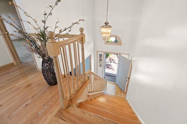109 Hampton Rd, Sharon, MA 02067