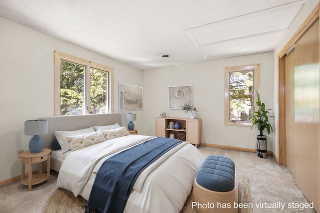 109 Hampton Rd, Sharon, MA 02067