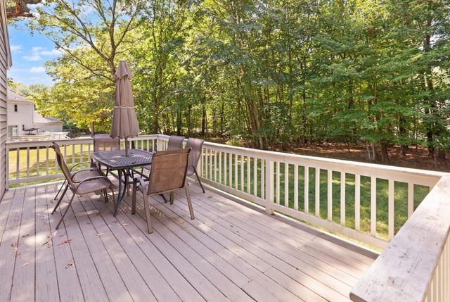 109 Hampton Rd, Sharon, MA 02067