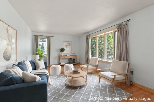 109 Hampton Rd, Sharon, MA 02067