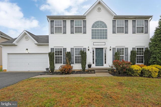 5 CONCORD BLVD, Sicklerville, NJ 08081