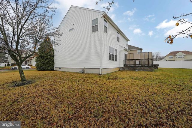 5 CONCORD BLVD, Sicklerville, NJ 08081