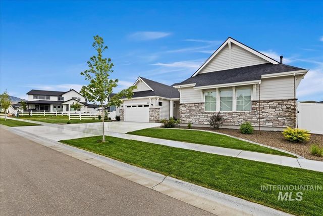 8253 W Brooks Dr, Boise, ID 83714