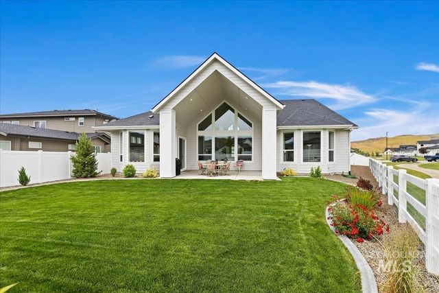 8253 W Brooks Dr, Boise, ID 83714