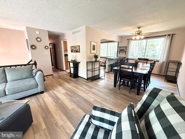 15 ELMWOOD DR, Tabernacle, NJ 08088
