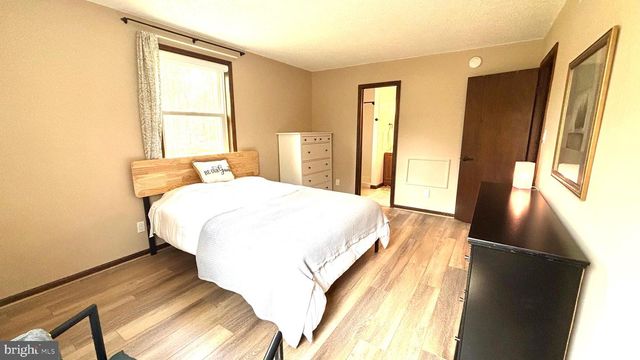 15 ELMWOOD DR, Tabernacle, NJ 08088