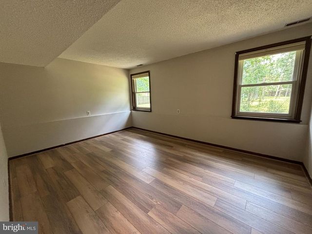 15 ELMWOOD DR, Tabernacle, NJ 08088