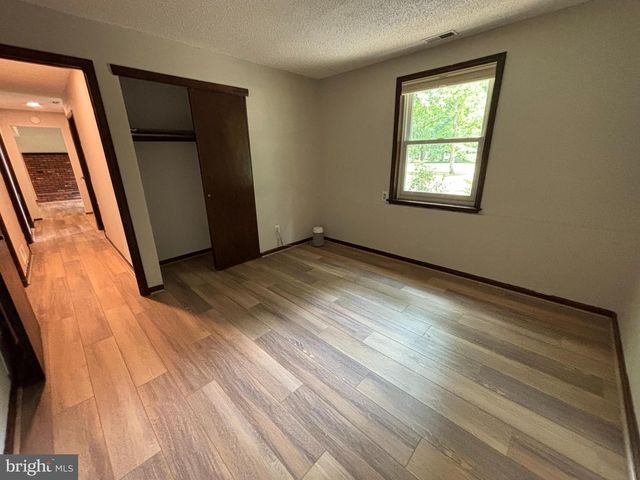 15 ELMWOOD DR, Tabernacle, NJ 08088