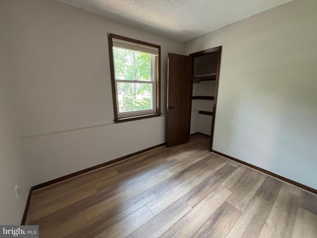 15 ELMWOOD DR, Tabernacle, NJ 08088