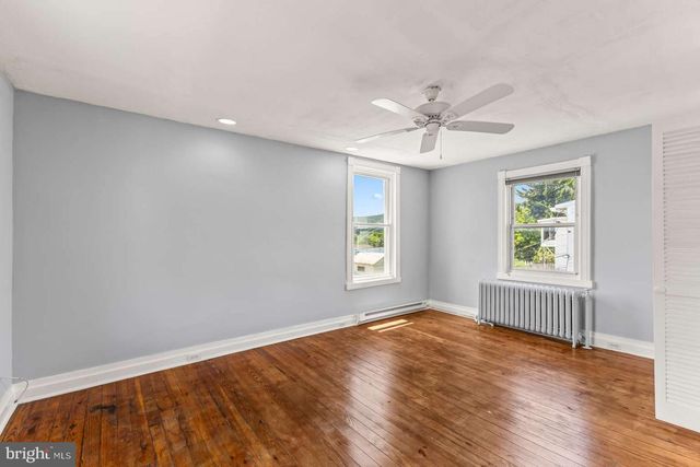 201 W MAIN ST, Emmitsburg, MD 21727